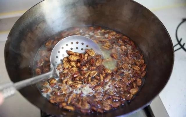 男人最喜欢的下酒菜还是它,这么做越嚼越香,比花生米还下酒