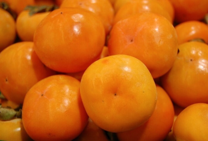 怀孕|女性在怀孕期,有3种糖分高的水果尽量少吃,可能会损伤胎儿发育