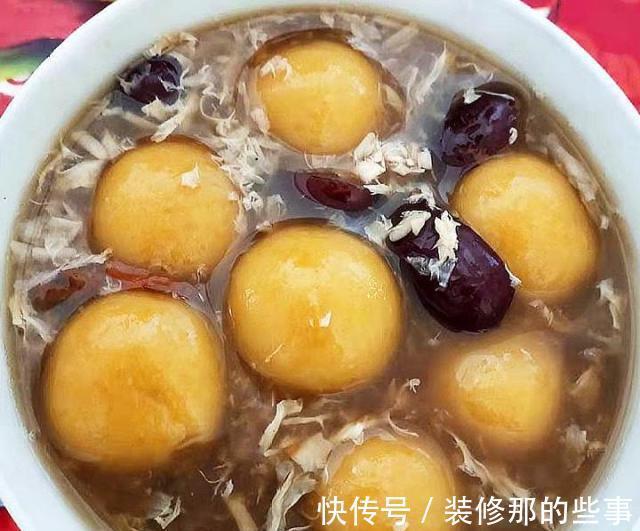 气血|穷人的阿胶被找到,5块钱煮一大锅,女人常吃气血足,小脸红扑扑