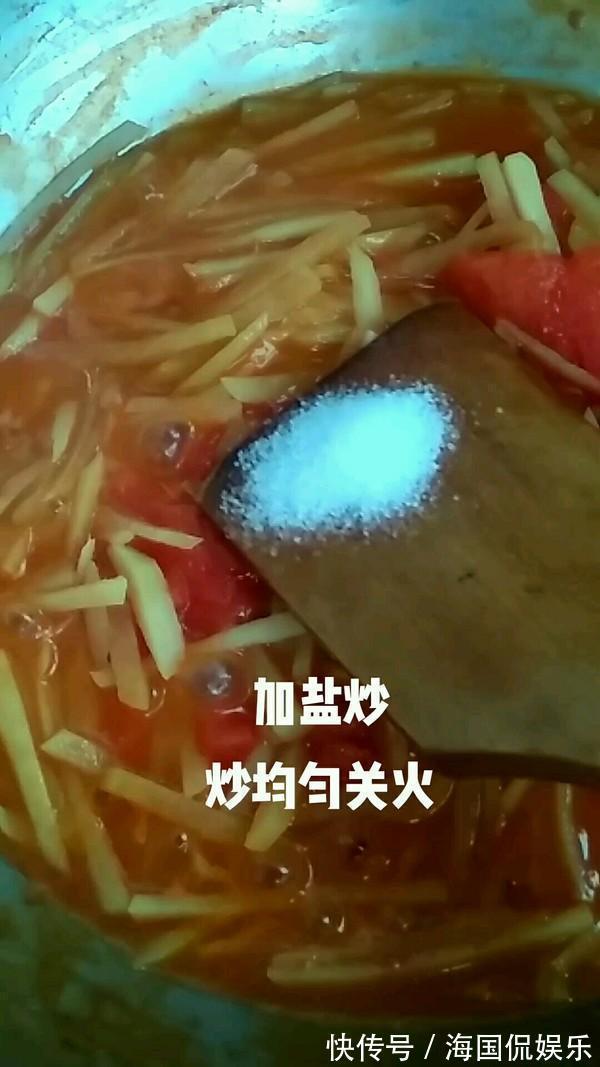 番茄土豆丝|它是“碱性食物”,女人常吃,嘴巴不臭,头发乌黑,皮肤也嫩了