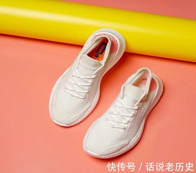 运动鞋 这是什么神仙运动鞋！显高显腿细，像穿袜子一样轻！