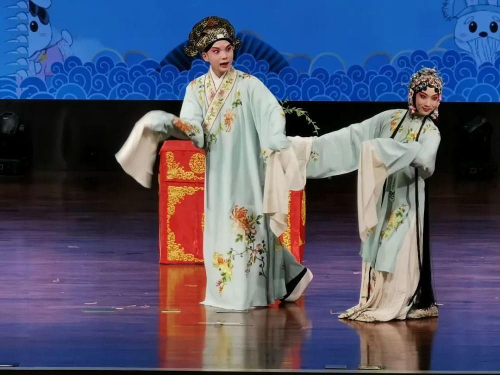  戏曲|戏曲进校园，感受戏曲文化魅力！好戏开场喽