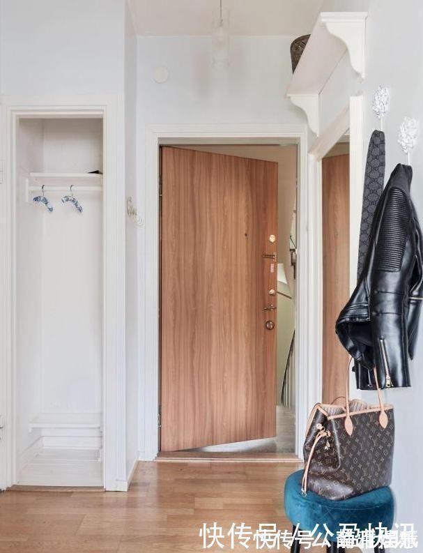 阳台|参观53平米小户型,除了阳台都是储物柜,玄关柜设计很实用