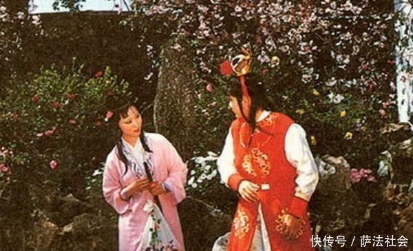 帐目&除了林黛玉,贾宝玉还与一人一见钟情,得到把柄后终得手