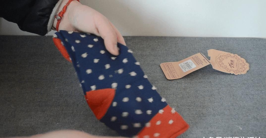 原来袜子上的挂钩还有这个妙用, 看到的人没有一个不夸好的