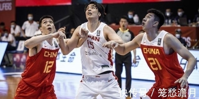 中国队|66-57!中国男篮险胜日本,周鹏16分,赵继伟被驱逐,杜锋又发飙