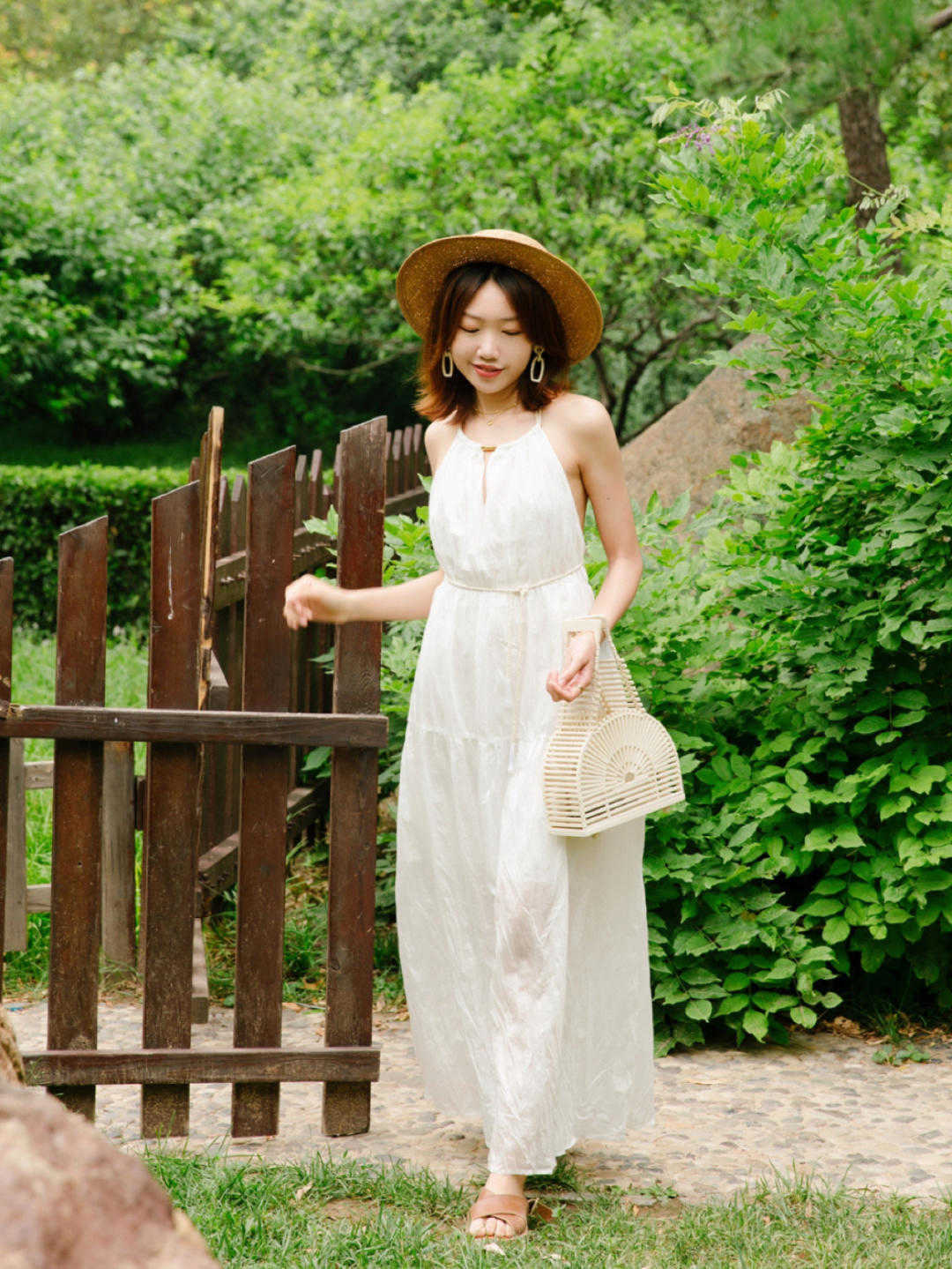 时尚博主|小个子女生如何穿好长裙?注意这些细节,也能穿出高个子的气质