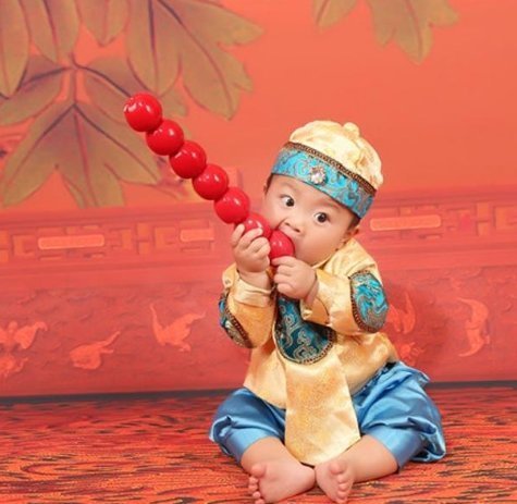 小手|家长可以通过观察宝宝对于小手的掌控能力,来判断宝宝的大脑发育情况