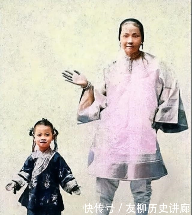 老照片|清末老照片：图1实在太吓人了，图7穷得连裹脚布都买不起