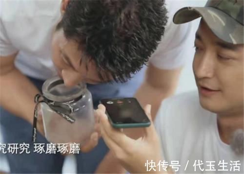 導(dǎo)演|撒貝寧裝成春晚導(dǎo)演,打電話騙岳云鵬上春晚,被拒絕后還嚇唬他