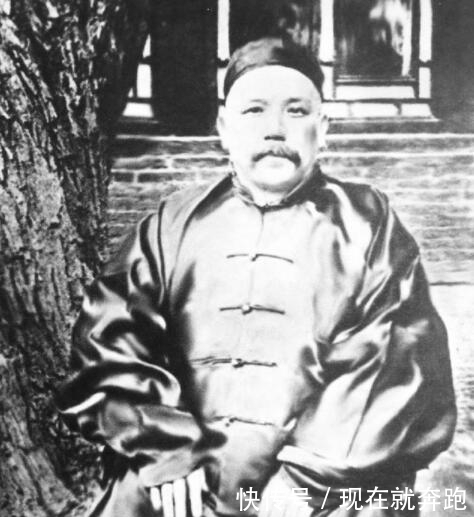 便装|晚清老照片:穿便装的袁世凯肚大腰圆,慈禧的干女儿貌美如花!