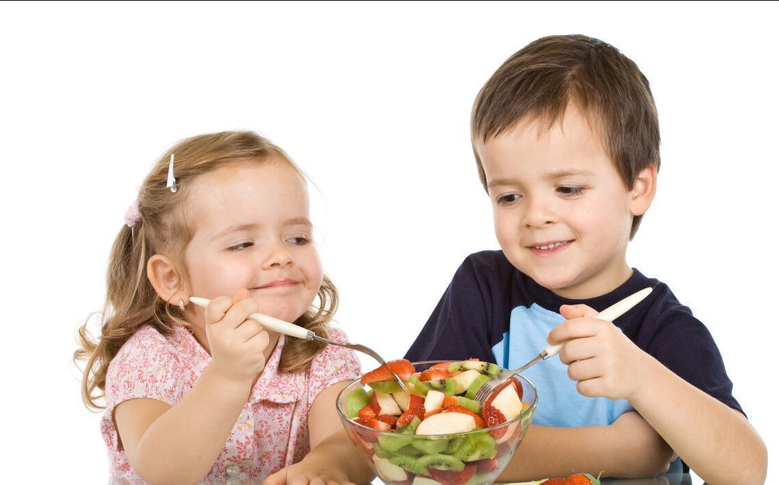 脾虚|入秋后,这5种水果少给娃吃,脾虚积食不消化,还影响发育