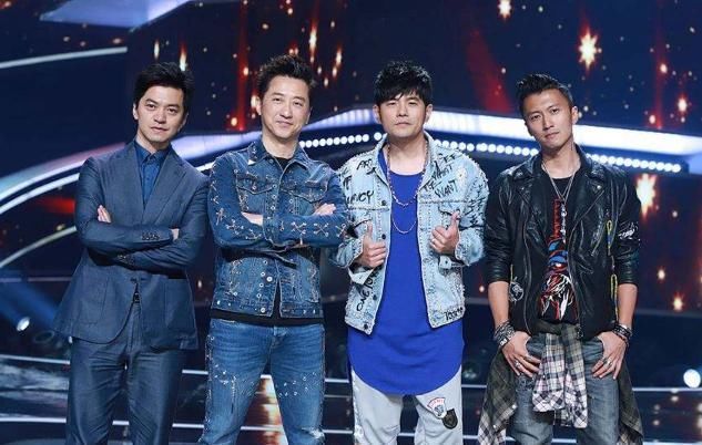 陈彼得 他74岁参加《中国好声音》,四位导师无一转身,庾澄庆:是我们不配!