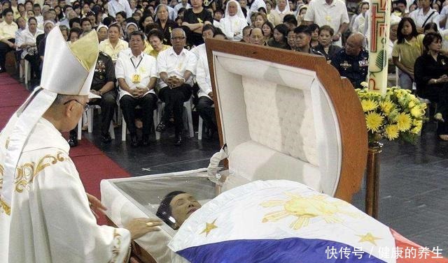 此国|此国女总统,坚持说自己是中国人,曾来中国祭祖寻根不忘祖籍