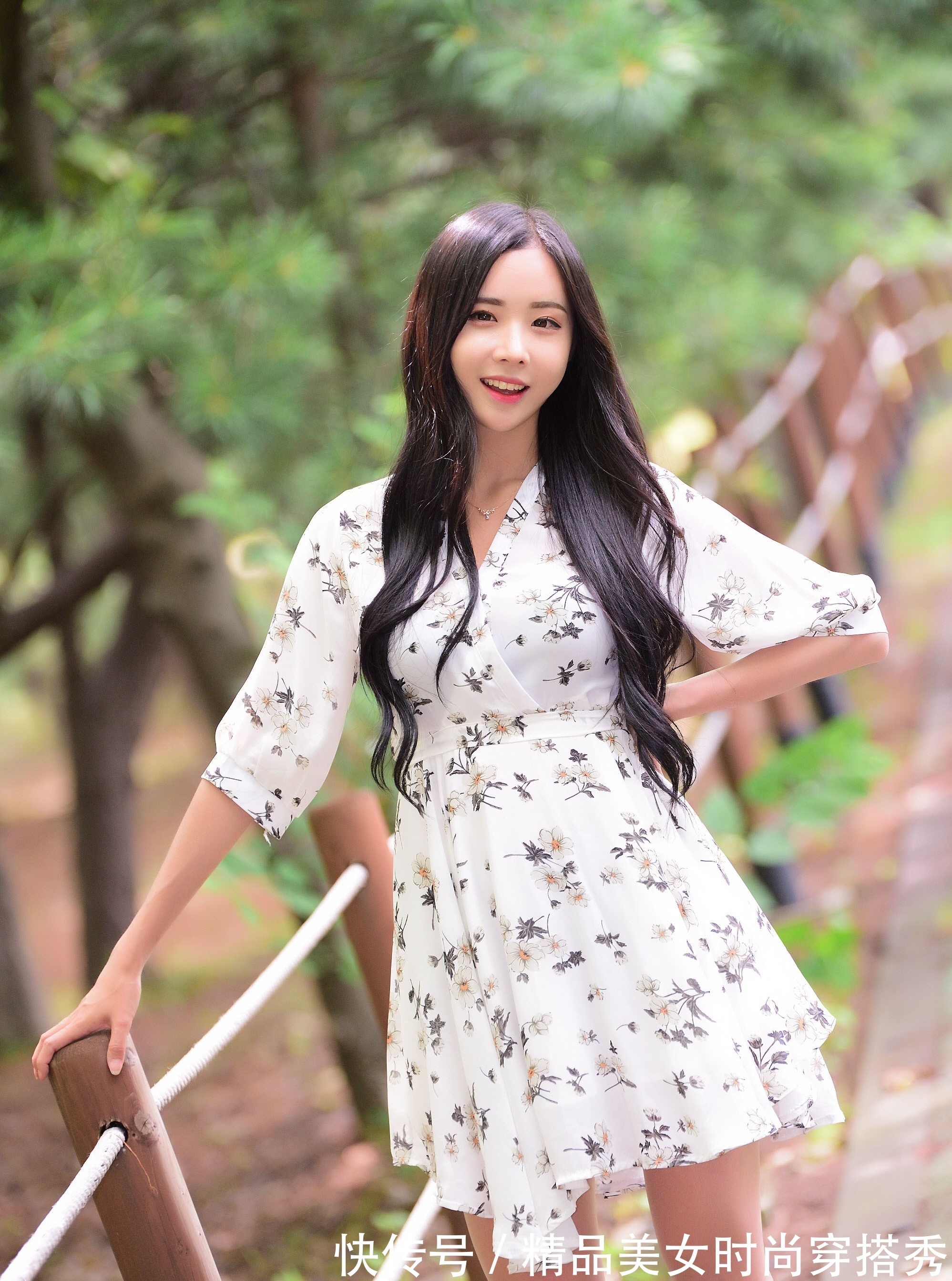 时尚 女生最爱的穿搭单品,一条连衣裙轻松撑起整个季节的时尚,美极了