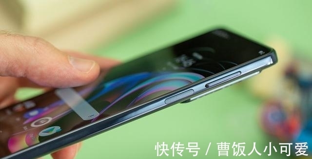 摩托罗拉|50倍变焦+12GB+256GB，现已重回2799元，顶配旗舰再度售价亲民