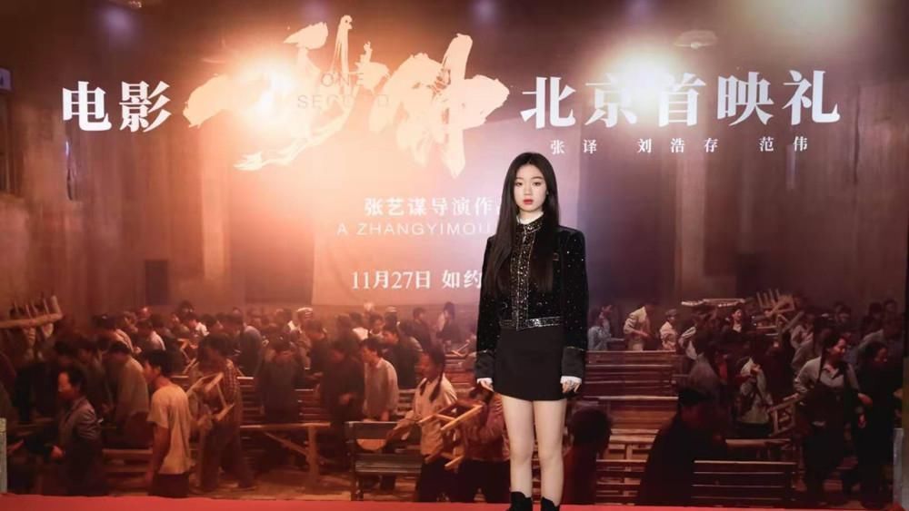 太可愛了！單依純賺了錢的第一件事曝光，女生好像都會這么干！