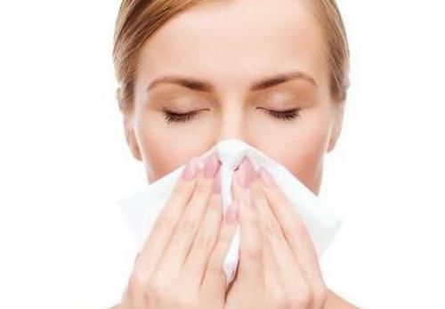 护肤攻略：敏感肌脸颊泛红怎么修复，谁说再见我们会红着脸？