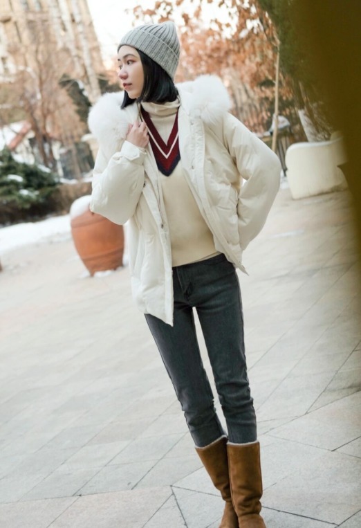 裤子 今年流行“羽绒服+裤子”,日常舒适又保暖,随便穿穿都有好气质