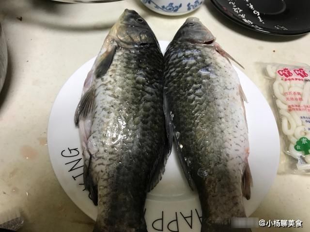 煎鱼|不管煎什么鱼，只要记住这3点，保证不粘锅不破皮，鱼又香又嫩