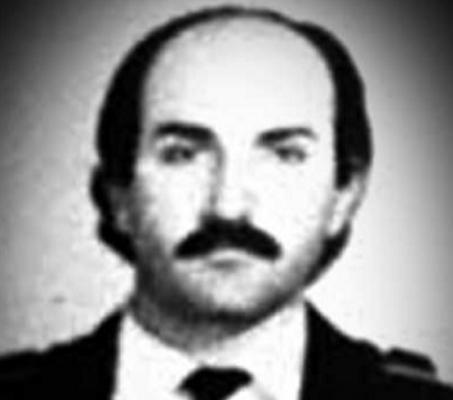 劫持|他劫持客机到中国避难，却被判坐牢8年，出狱后发现国家灭亡了！