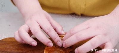 比苹果营养,和核桃是绝配!这样吃健脑、清肺火,老人孩子都喜欢