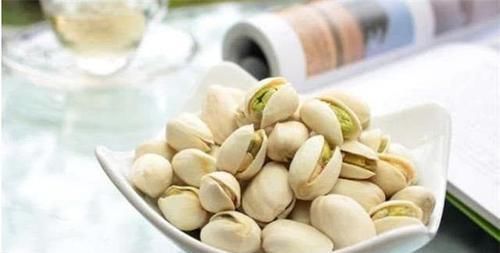 女人愛美推薦常吃三種食物，健腦明目，增強記憶力