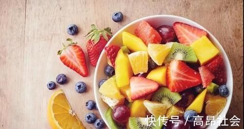 宝宝|宝宝没过二岁,这六种辅食别碰,儿科医生:会让孩子脾胃越来越弱