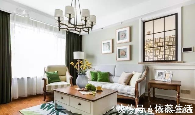 背景墙|她只是在客厅打一排柜子,不想邻居都拍照学习,装修师傅也夸机智!