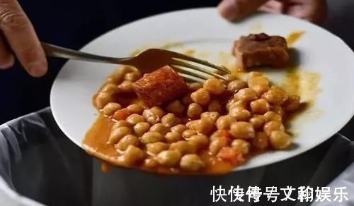 积食|儿科医生提醒:这3种“毒早餐”,别再给孩子吃,阻碍孩子发育
