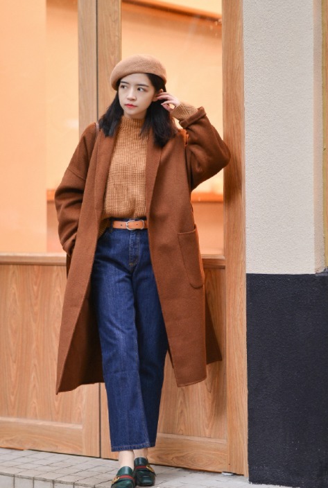 下半身 突然火了一种穿法叫“牛仔裤+乐福鞋”,时髦显瘦有气场,谁穿谁美