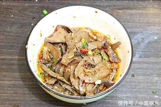 这个菜,很多人想吃不会做,养心补血,不会也要学!