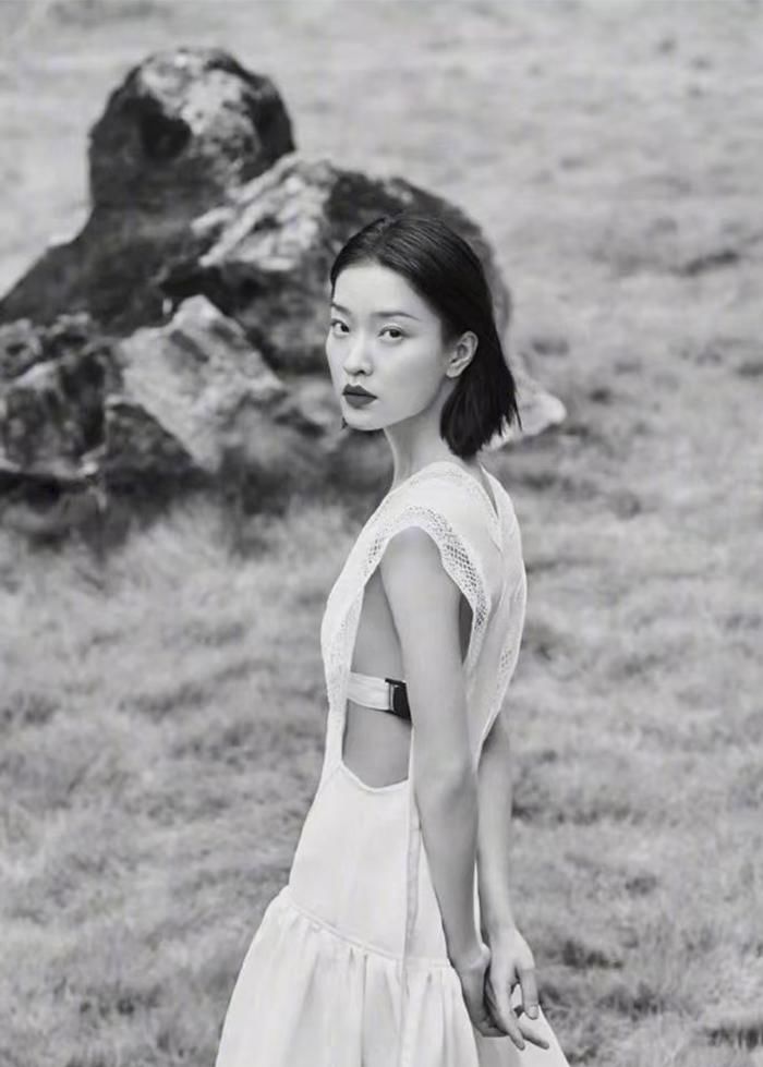 脸上有这4个“特征”的女生，尽量别留长直发！短发才更适合你