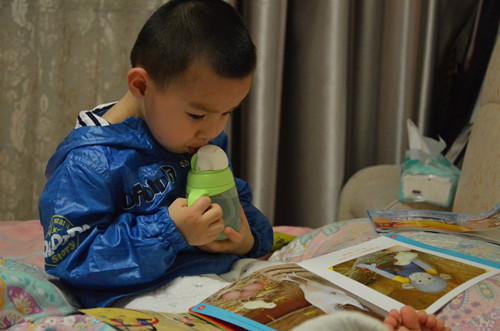 喝水|3个时间段不要强迫孩子喝水,易积食伤脾胃,别不当回事