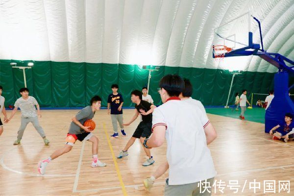 双升学|新府学高中部打造高考、留学双升学体系