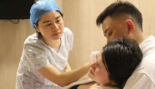 酸爽|胎儿脱离母体那一刻什么感觉，看完回答，真是让人感到酸爽