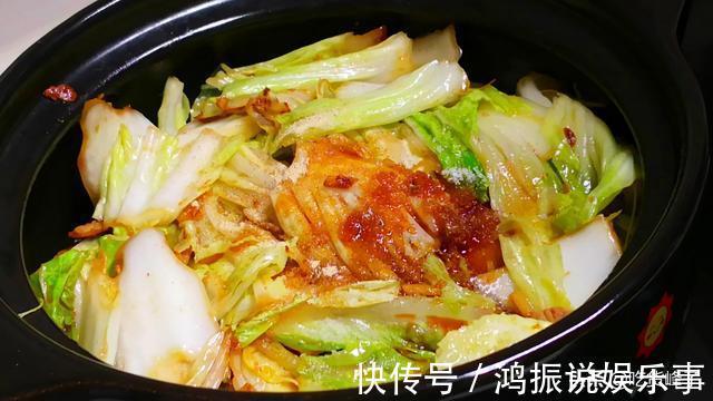 味道|做白菜炖粉条时，牢记“3要点”，炖出的菜味道正，鲜香四溢