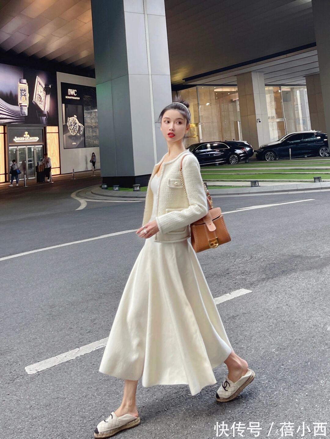 时髦 2022“小香风外套”首选这5色,洋气又时髦,保证让你气质翻一番