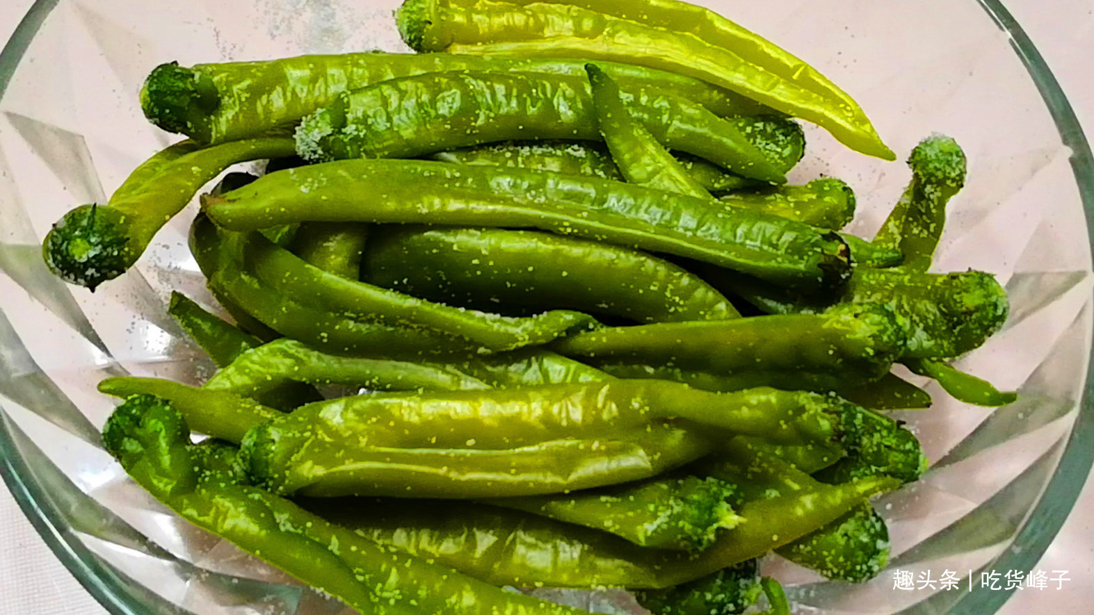 腌辣椒要牢记“5要点”，腌的辣椒耐放不发霉，咸香可口味道棒