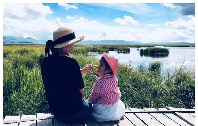 母亲|孩子治病需要25万,宝妈吃一碗面花了25元,丈夫:你好意思吃?