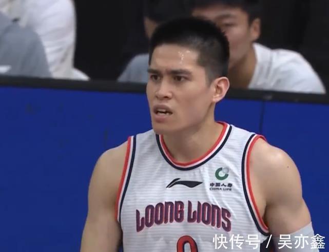 陈盈骏|105-101!CBA惊魂一战!上海险遭黑马20分大逆转,李春江太轻敌了