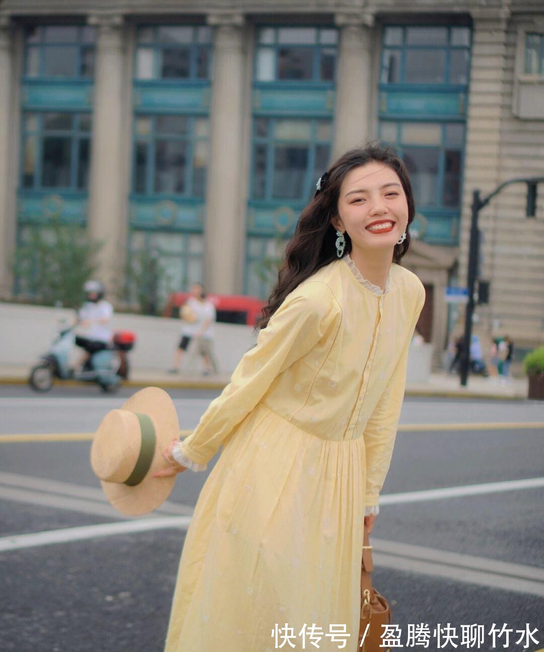秋天|时尚大气的女孩,性感有妩媚,充满不一样的魅力!