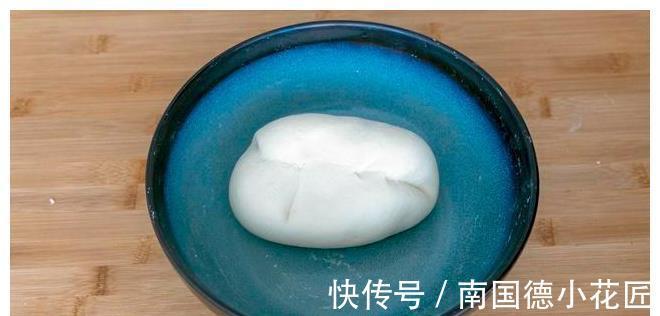 秘诀|这烧饼,外面排队30分钟才能买到,秘诀独家公布,吃一口就爱上