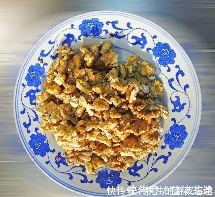 血管|会吃的人最健康,推荐几种食物,养护血管,降压降脂,好处多多