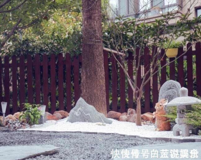 地面|为省钱他自己动手改造庭院!完工美翻了,这效果只花五千不到