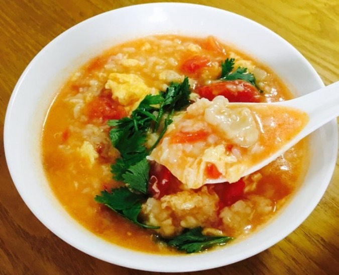 天凉了早餐吃什么不妨试试疙瘩汤，10分钟做好，好吃暖身又营养！