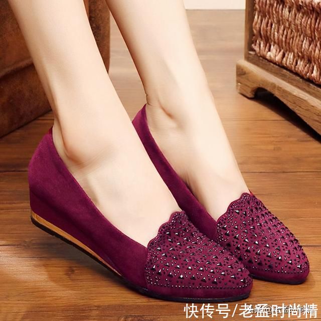 工作鞋|12款精挑细选的高跟鞋，洋气显脚小，总有一款是你心动的