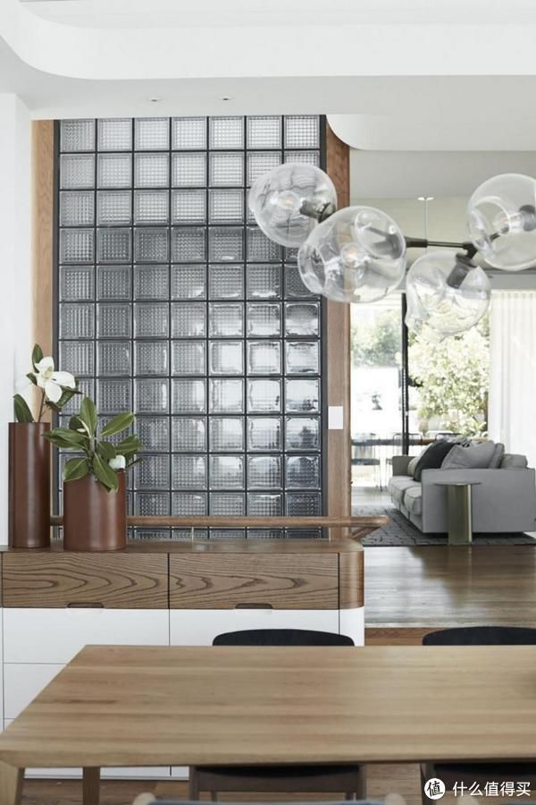 墙体|以玻璃砖为题，予住宅别样的时髦感