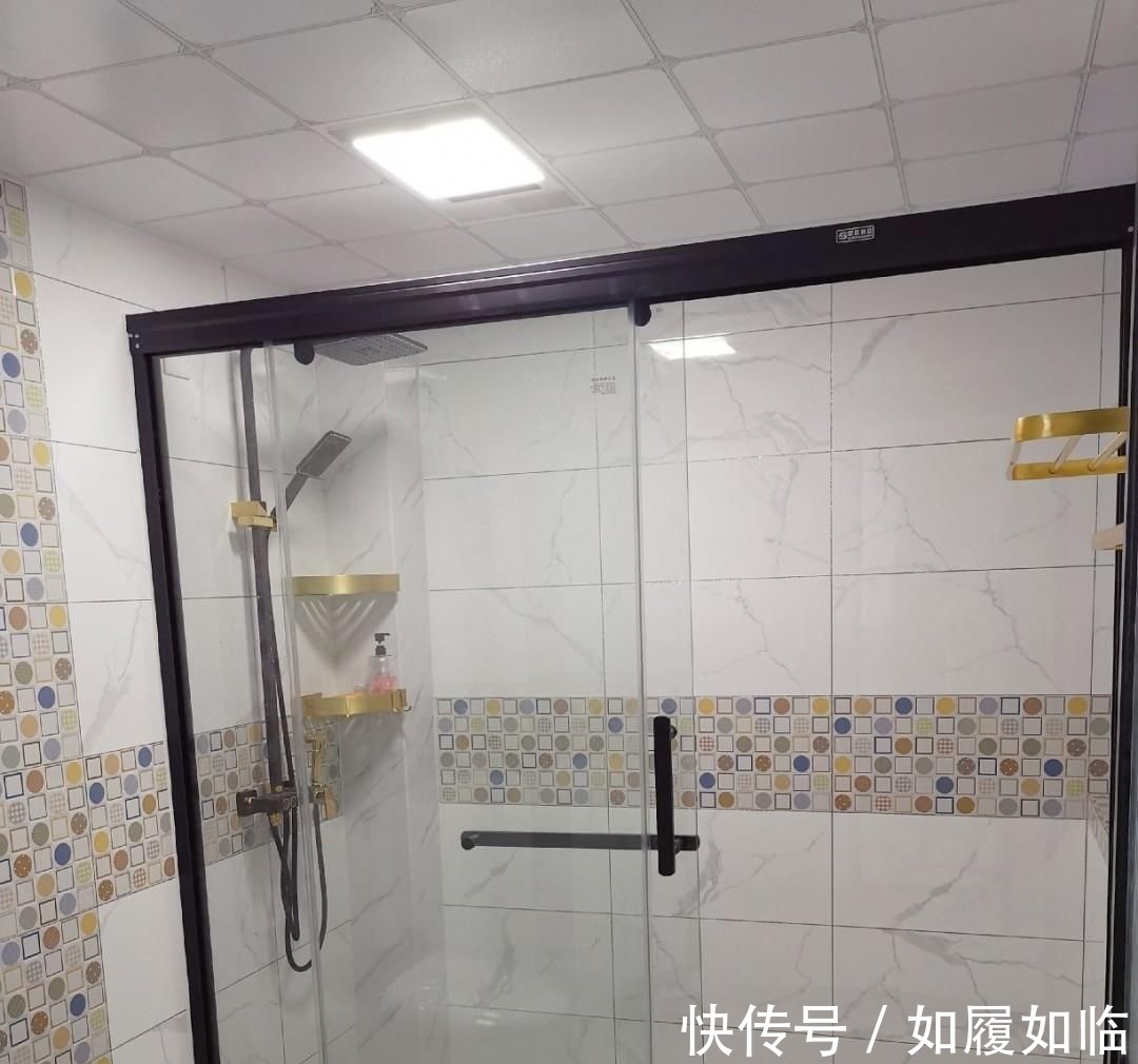 浴室柜|辛苦半年, 夫妻俩终于把家装好, 家具全部进场, 效果真心漂亮啊!