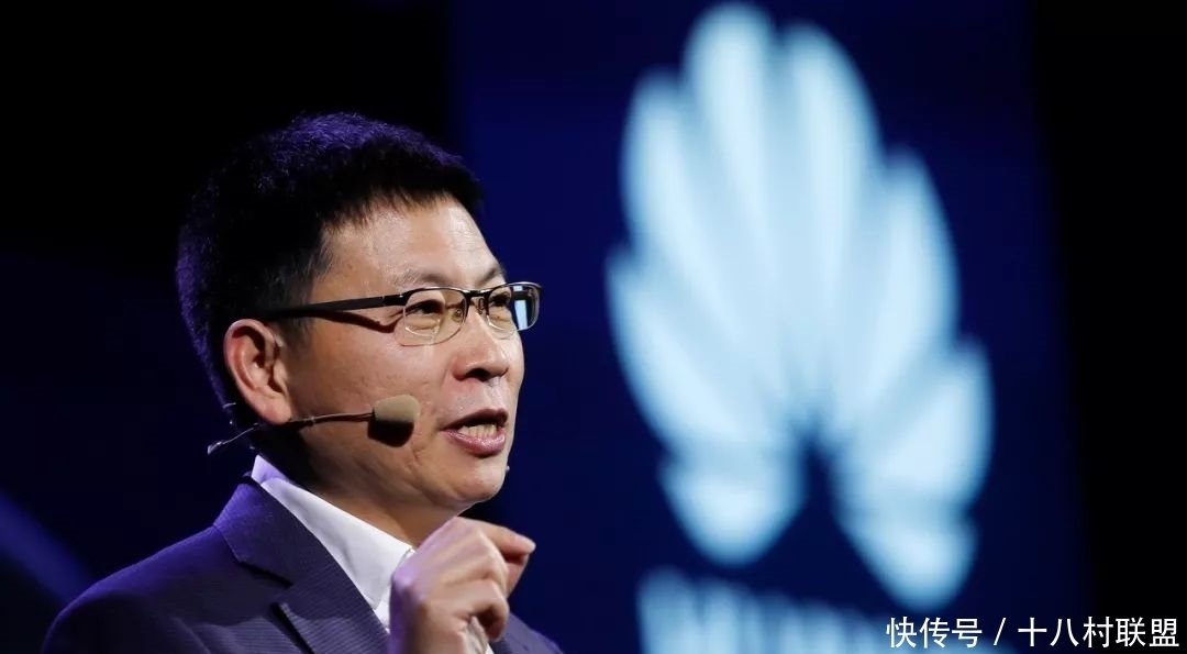 发布会|看完华为Mate40发布会,直觉告诉我这是台会火的“二奶机”